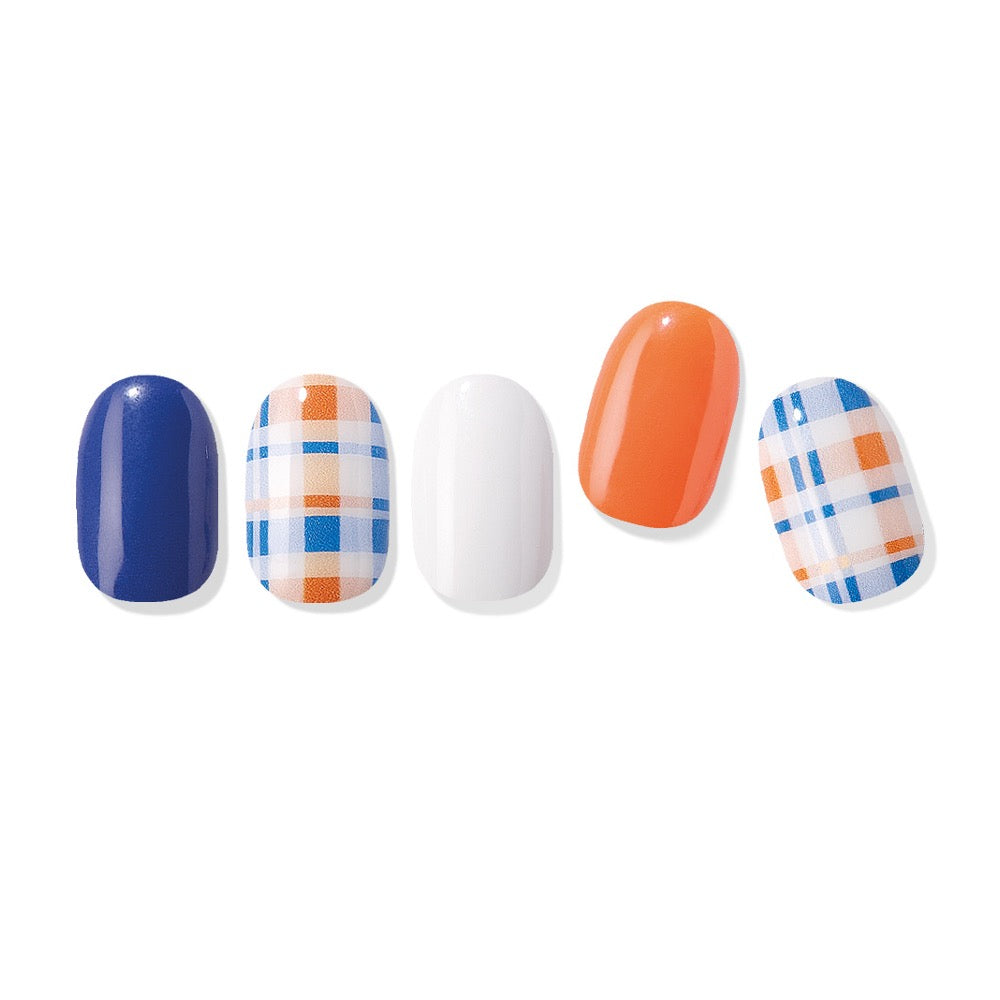 ENA428 JOYFUL CHECK［NAIL］