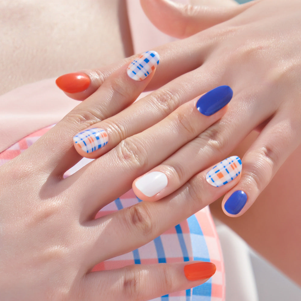ENA428 JOYFUL CHECK［NAIL］